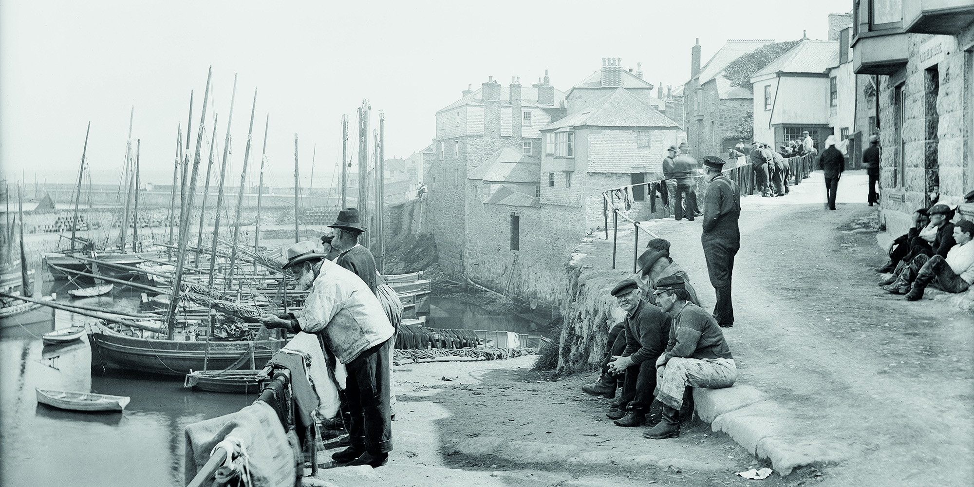 Way back when - Newlyn harbour, circa 1906 | Cornwall Living