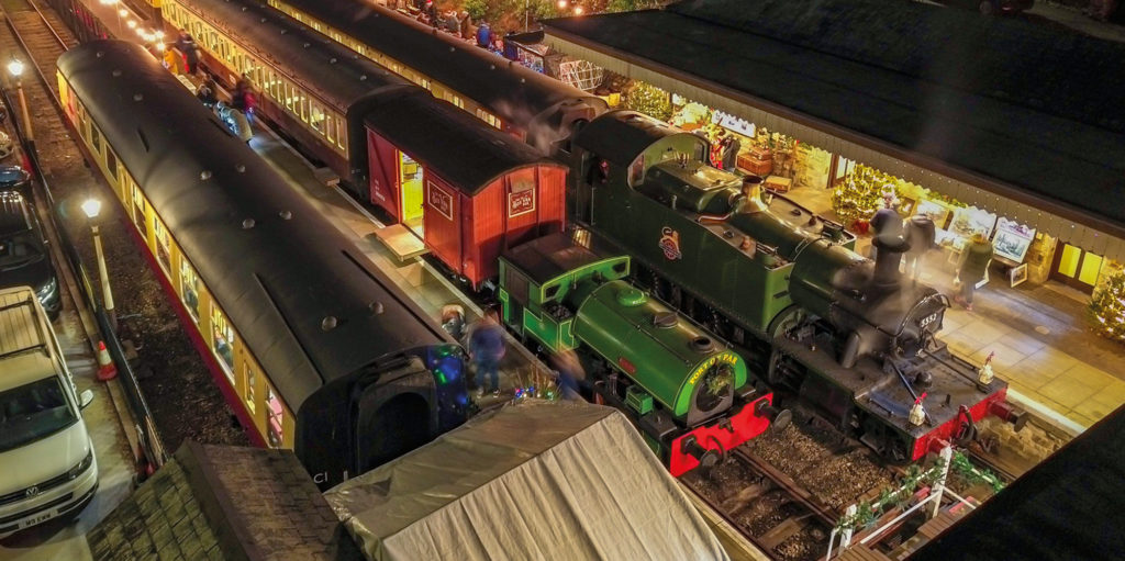 Bodmin and Wendeford Rail at Christmas