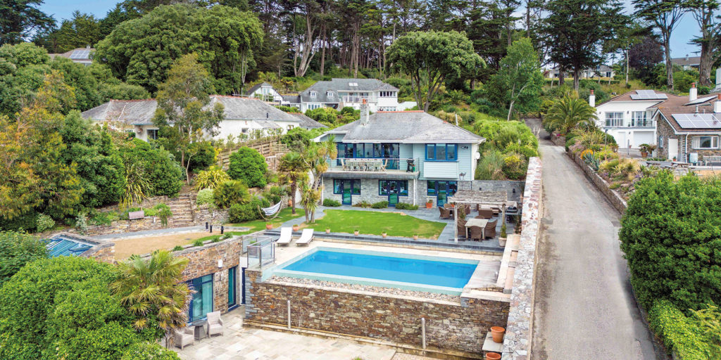 Luxury coastal holiday home, holiday let cornwall, john bray cornish holidays, john bray, holidays in cornwall, stay in cornwall, where to stay in cornwall