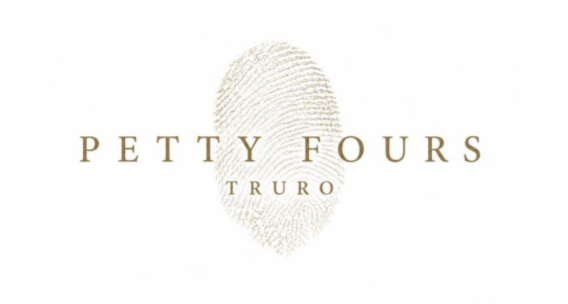 Petty Fours Logo